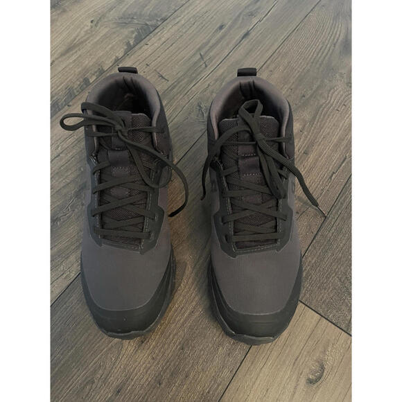 On Cloud Cloudroam Waterproof High Top Trainers 7 - Picture 2 of 7